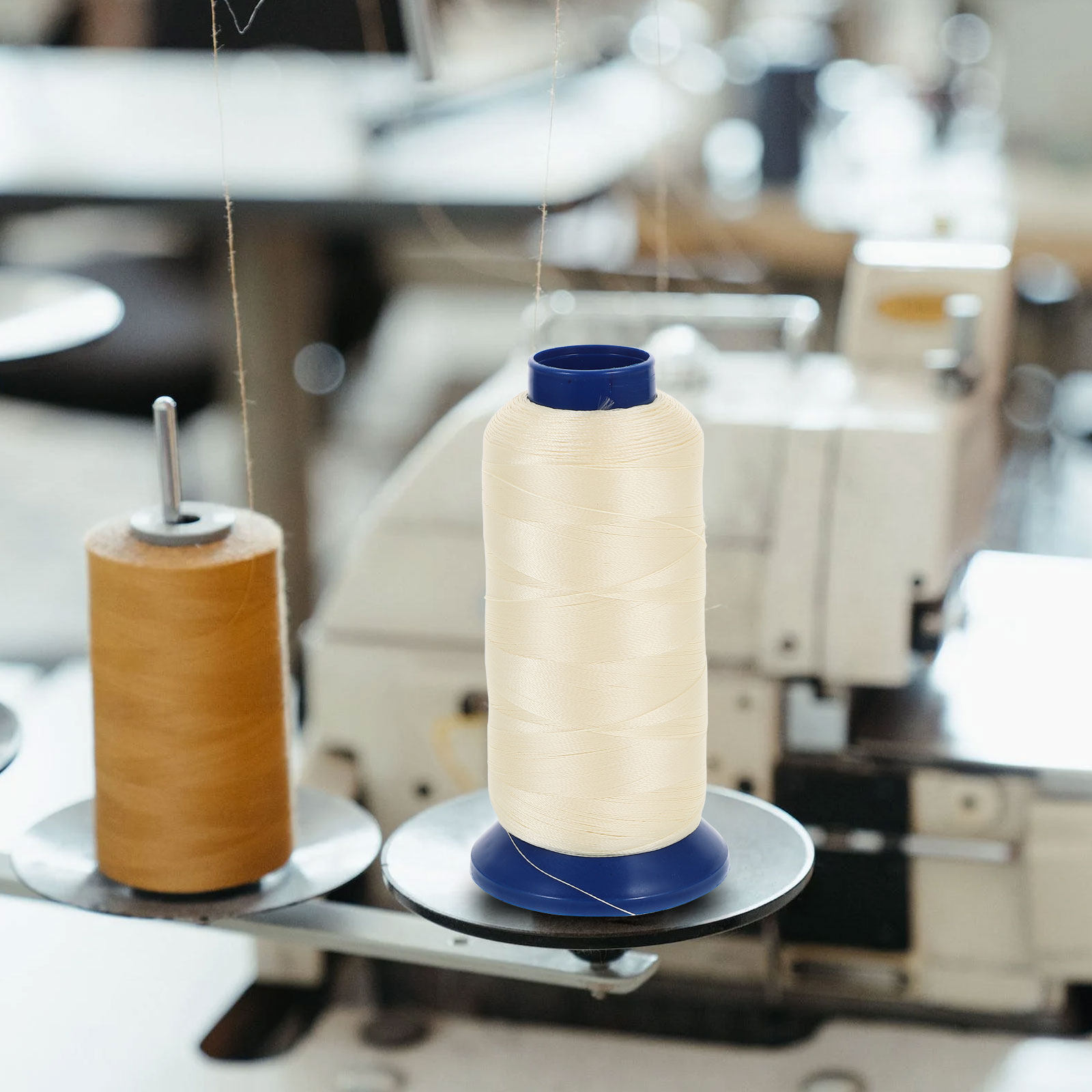 3000 Yards Light Blue Glow in  - Embroidery Craft recension och pris